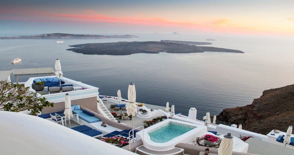 Iconic Santorini, a boutique cave hotel - Iconic Santorini